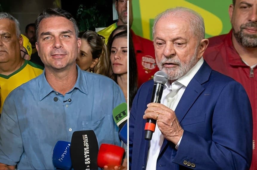 Flávio Bolsonaro durante entrevista à imprensa